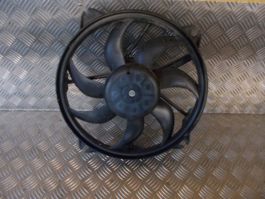 Peugeot 406 Kølerblæser El Med OEM Nr. 1253E6 Fra Peugeot Ophugger