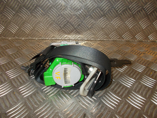 Suzuki Splash Sikkerhedsseler For Med OEM Nr. 8494051K10 Fra Suzuki Ophugger