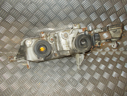 Honda Accord 4/D-5/D CE Forlygte Med OEM Nr. Ophugger Fra Honda Ophugger