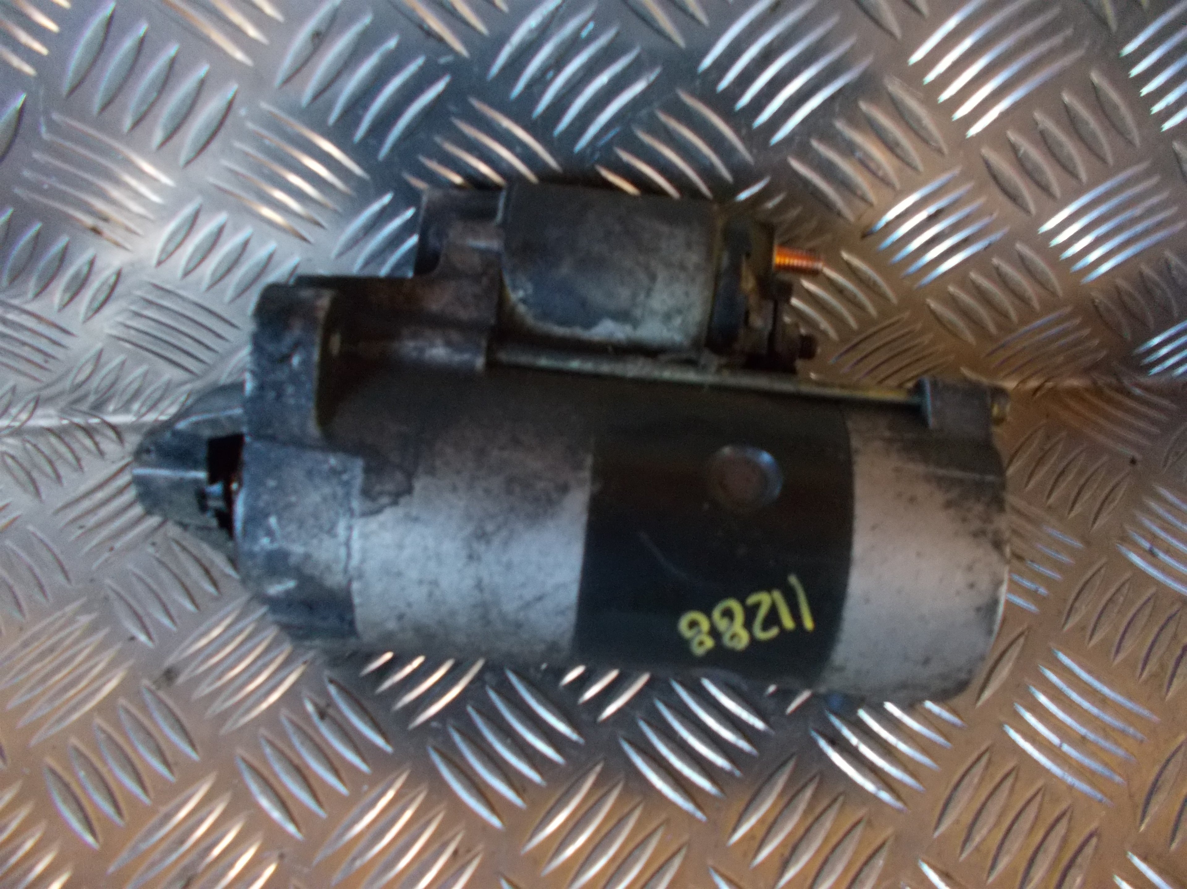 Suzuki Grand Vitara Starter Med OEM Nr. 3110068D0 Fra Suzuki Ophugger