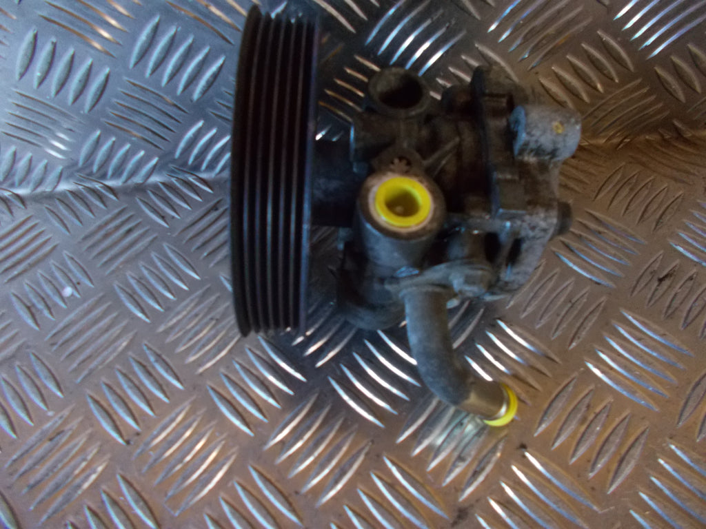Suzuki Grand Vitara Generator Med OEM Nr. 3140068D00 Fra Suzuki Ophugger