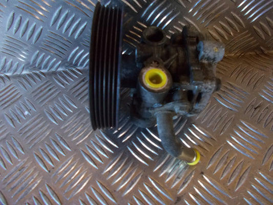 Suzuki Grand Vitara Generator Med OEM Nr. 3140068D00 Fra Suzuki Ophugger