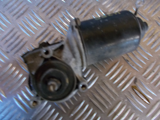Suzuki Grand Vitara Viskermotor Med OEM Nr. Ophugger Fra Suzuki Ophugger