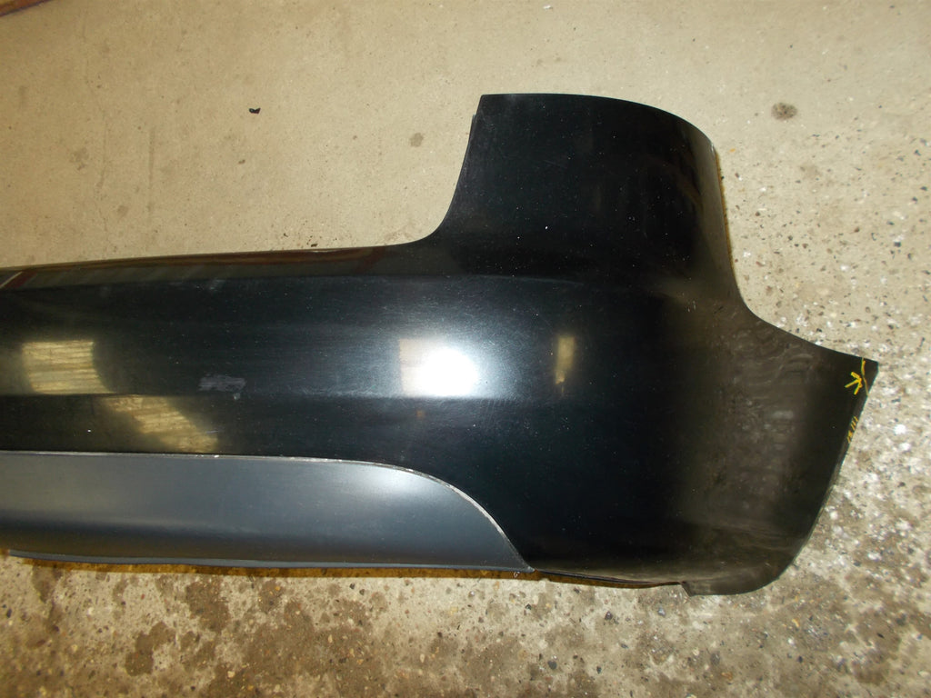 Audi A4 Bagkofanger Med OEM Nr. 8E9807303 Fra Audi Ophugger