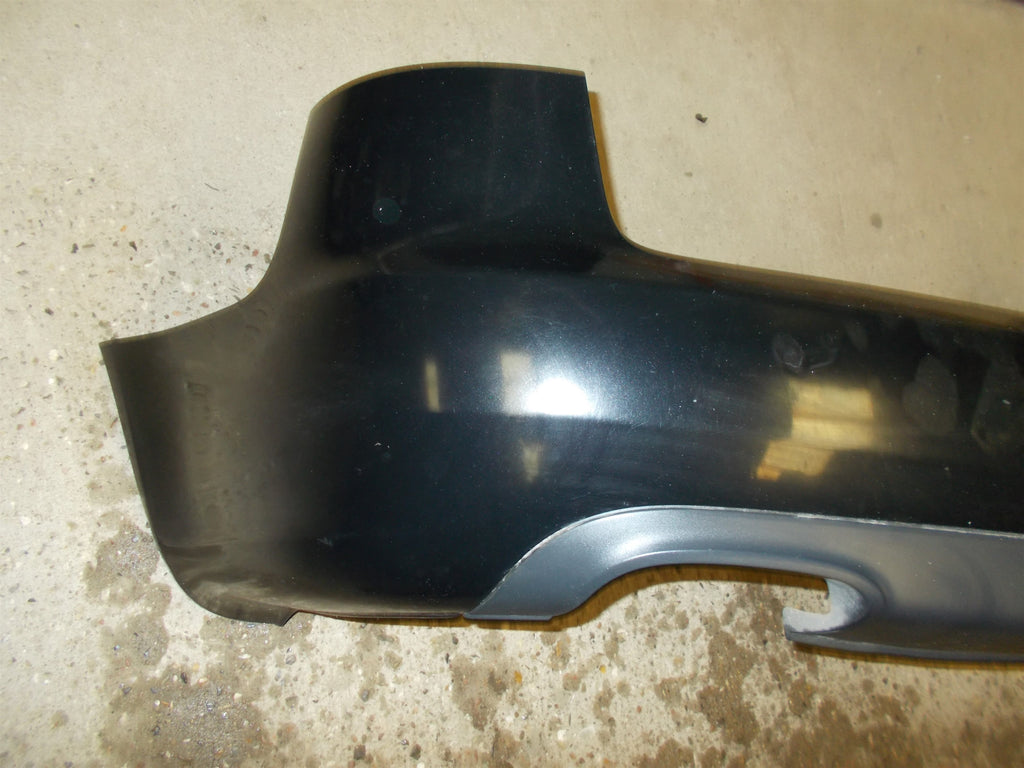 Audi A4 Bagkofanger Med OEM Nr. 8E9807303 Fra Audi Ophugger