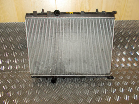 Citroen Berlingo Køler Med OEM Nr. 1330F4 Fra Citroen Ophugger