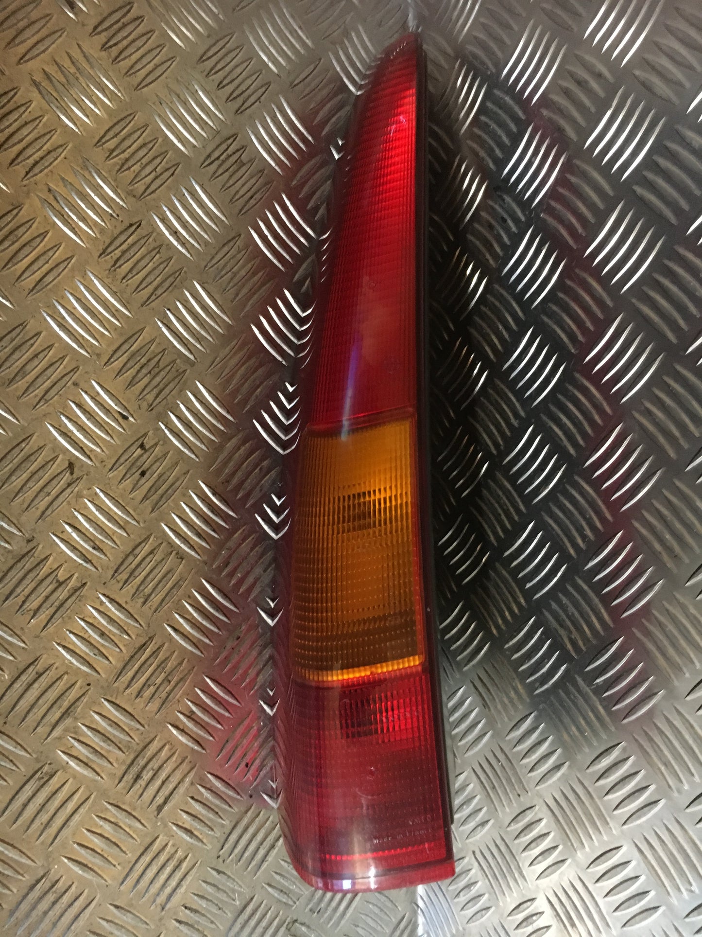 Volvo 850 Baglygte Med OEM Nr. Ophugger Fra Volvo Ophugger