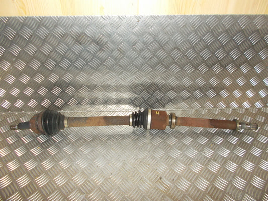 Renault Megane Scenic 2 Trækaksel For H Med OEM Nr. 8200327707 Fra Renault Ophugger