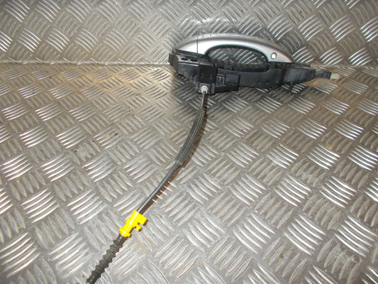 Audi Q3 8U Håndtag Udvendig Med OEM Nr. 4H0837886 Fra Audi Ophugger