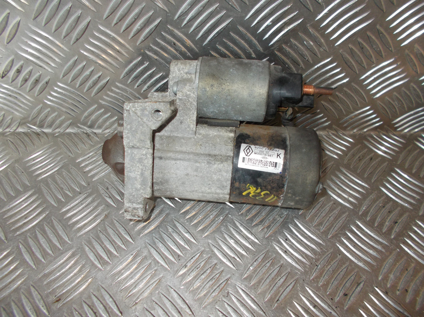 Renault Clio 2 Starter Med OEM Nr. 8200227092 Fra Renault Ophugger