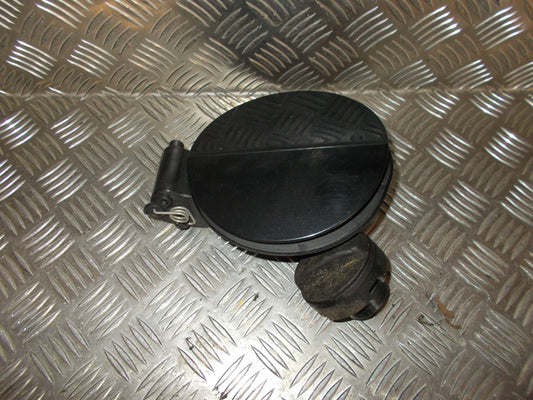 Audi A3 8P Benzinklap / Tankklap Med OEM Nr. 8P0809999F Fra Audi Ophugger