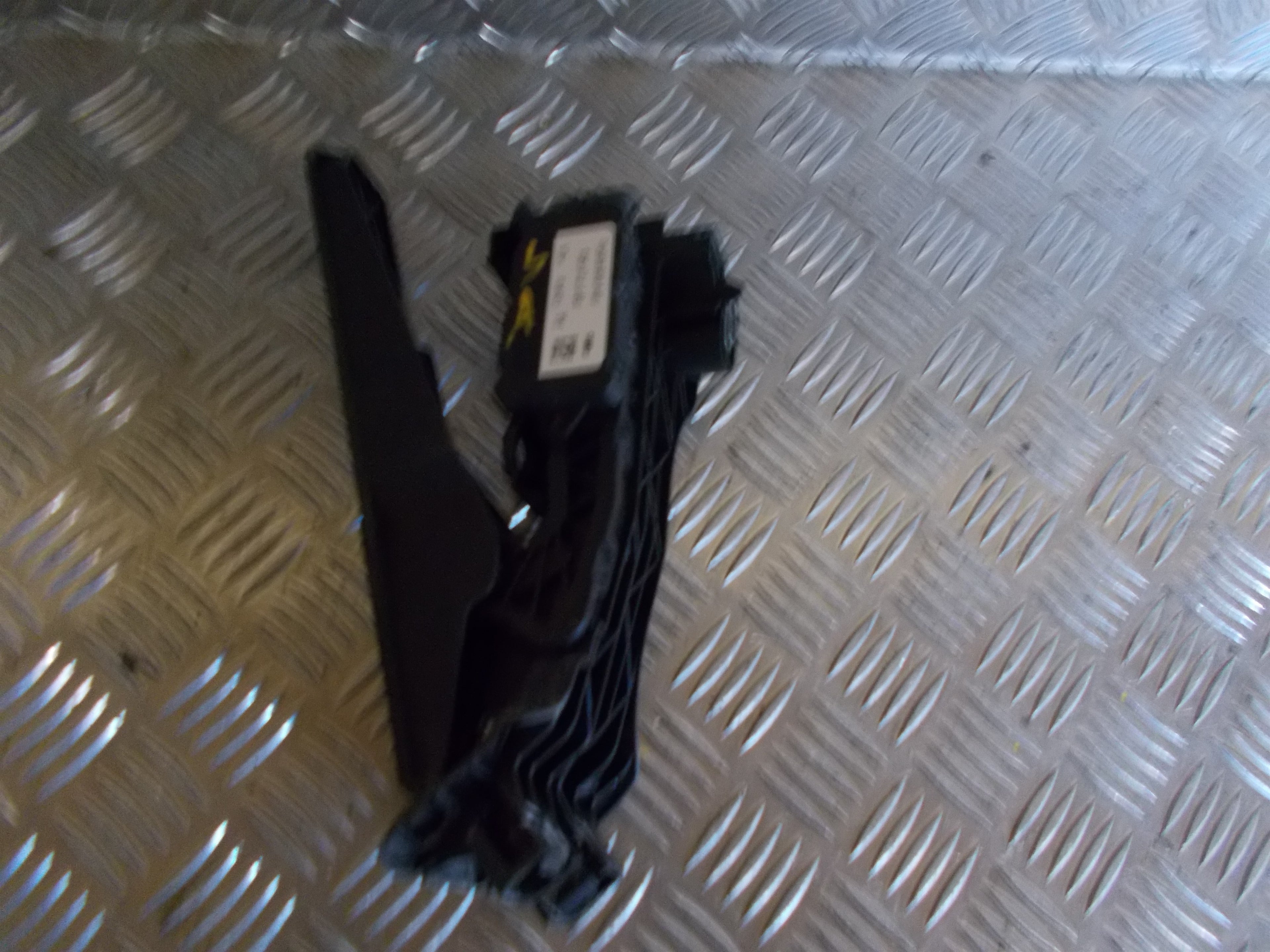 Audi A3 Speederpedal Med OEM Nr. 8P7721503 Fra Audi Ophugger