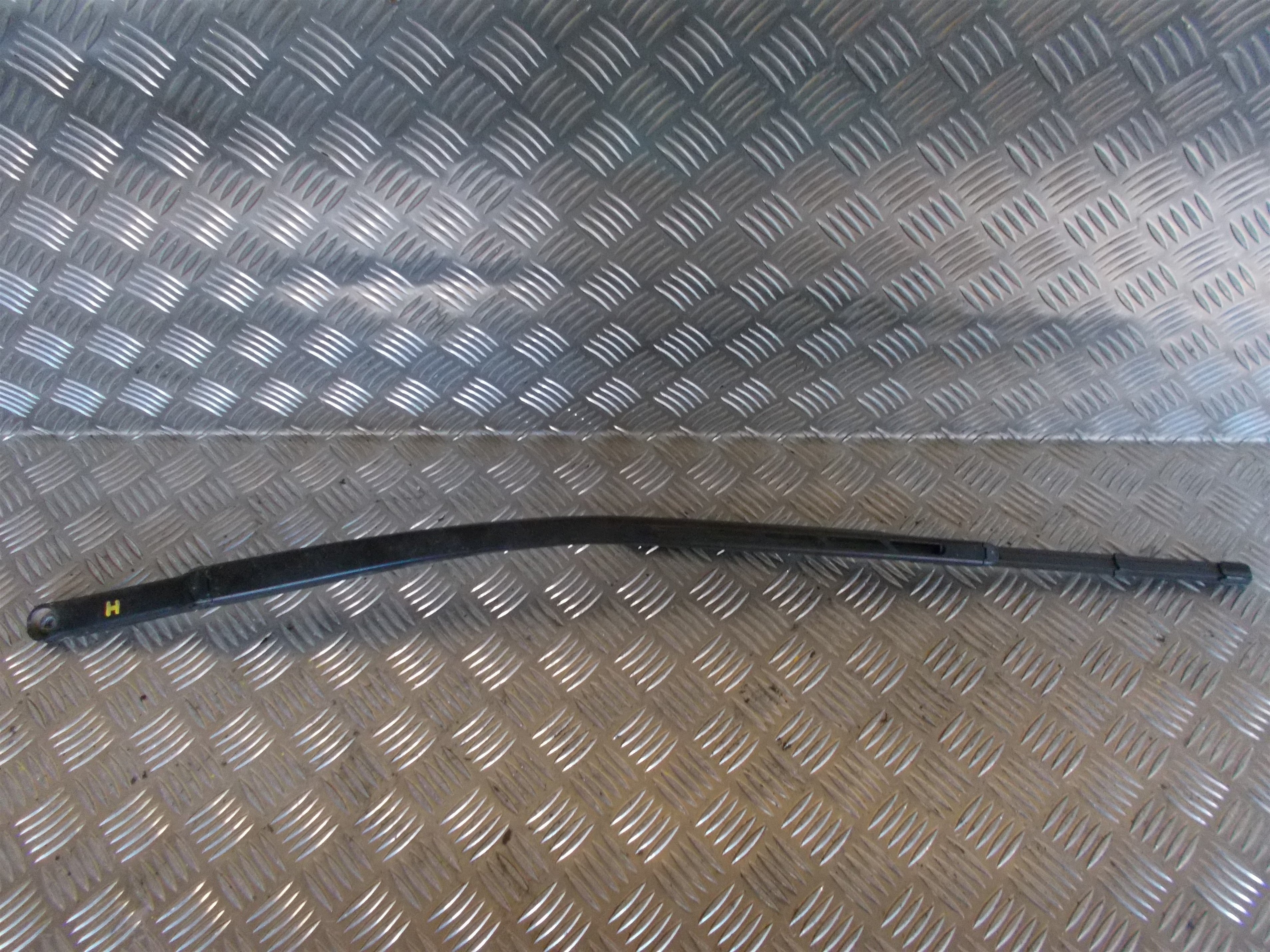 Audi A3 Viskerarm Med OEM Nr. 8P1955408A Fra Audi Ophugger