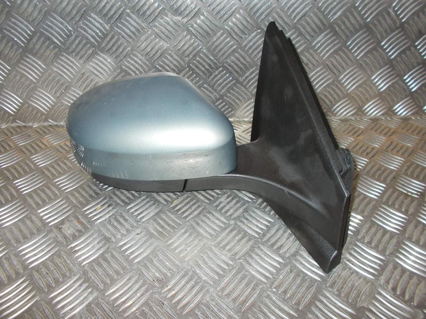 Ford Mondeo 4 Sidespejl Med OEM Nr. 1504248 Fra Ford Ophugger