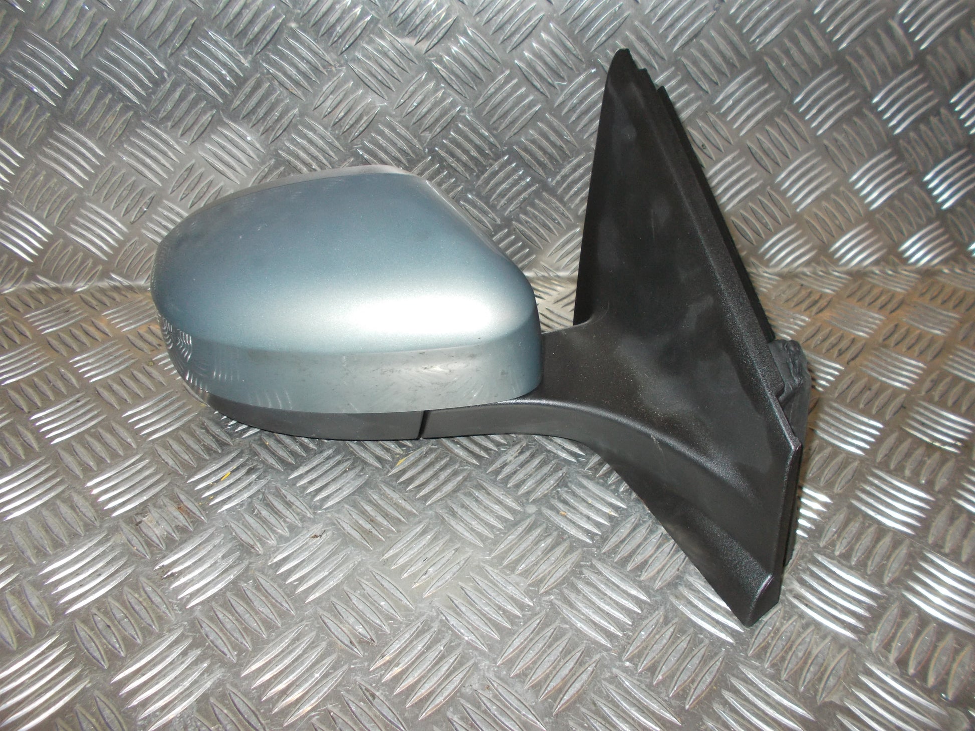 Ford Mondeo 4 Sidespejl Med OEM Nr. 1504248 Fra Ford Ophugger