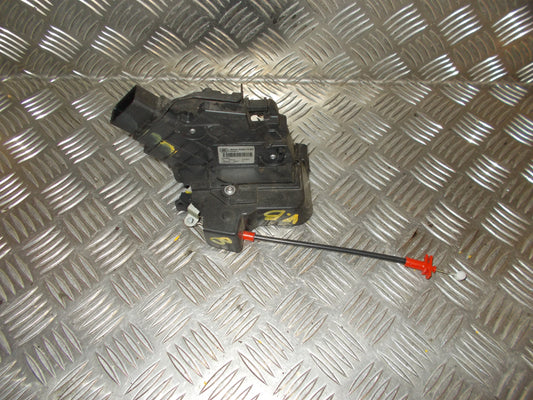 Ford Mondeo 4 Dørlås Med OEM Nr. 5M2AR26413BC Fra Ford Ophugger