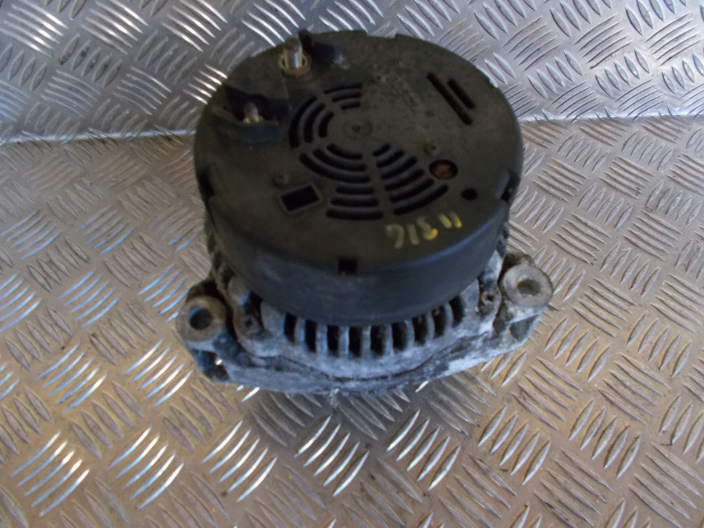 Mercedes E W210 Generator Med OEM Nr. 0986040183 Fra Mercedes Ophugger