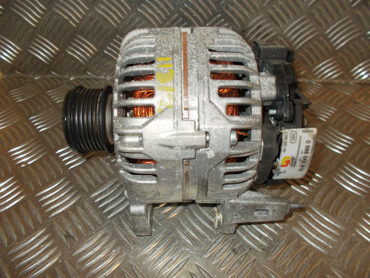VW Polo 9N Generator Med OEM Nr. 021903025T Fra VW Ophugger