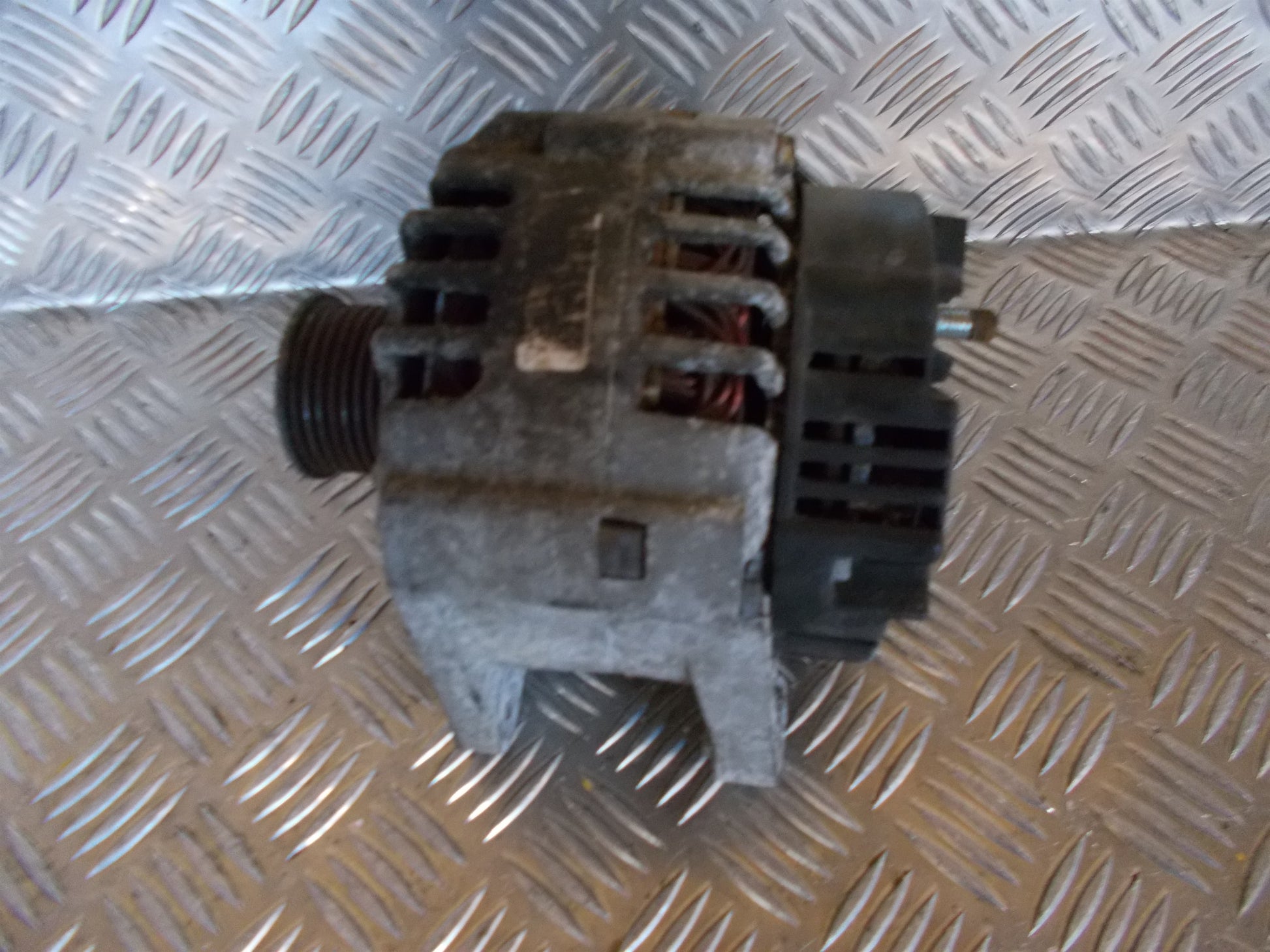 Renault Megane 2 Generator Med OEM Nr. L69850 Fra Renault Ophugger