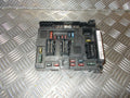 Peugeot 206 Sikringsboks Med OEM Nr. 9643498680 Fra Peugeot Ophugger