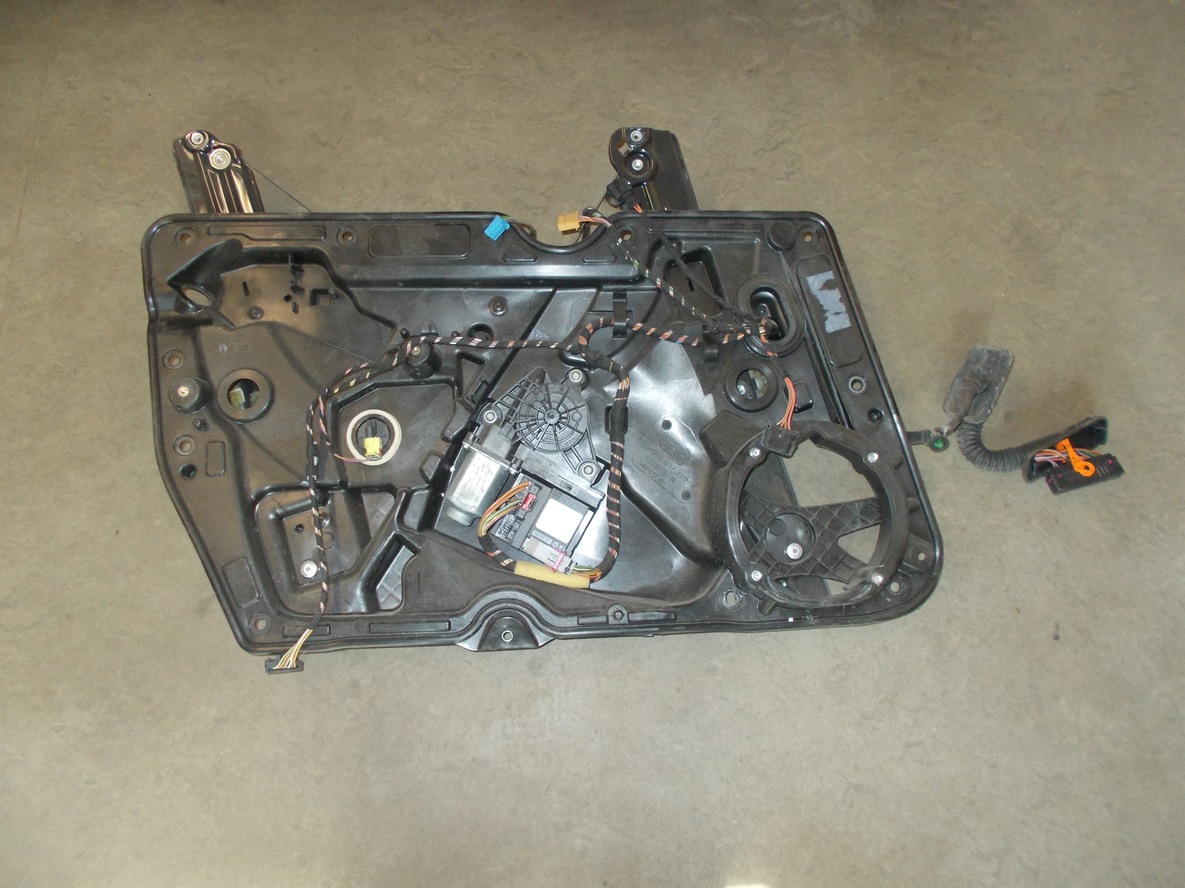 Audi Q3 Rudemotor - Rudehejs Med OEM Nr. 5K0959793 Fra Audi Ophugger