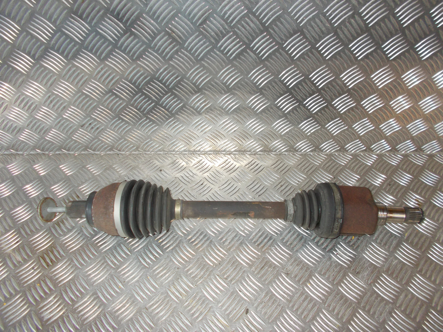 Ford Mondeo 4 Trækaksel For V Med OEM Nr. 6G913B437BF Fra Ford Ophugger