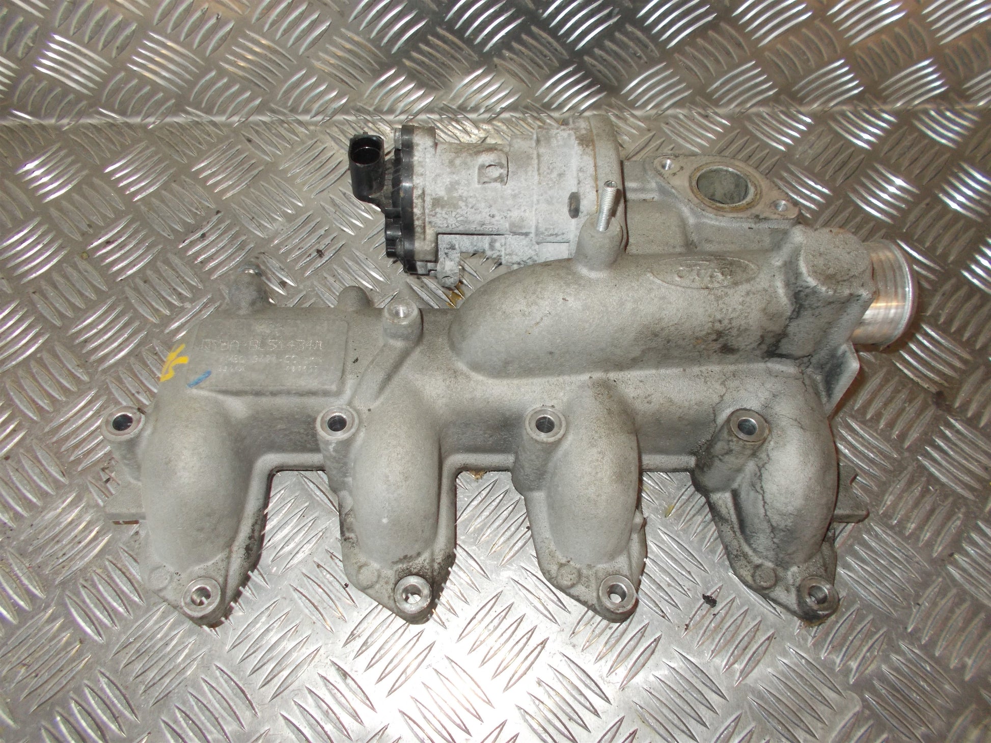 Ford Mondeo 4 Manifold Ind Med OEM Nr. 4M5Q9424CD Fra Ford Ophugger