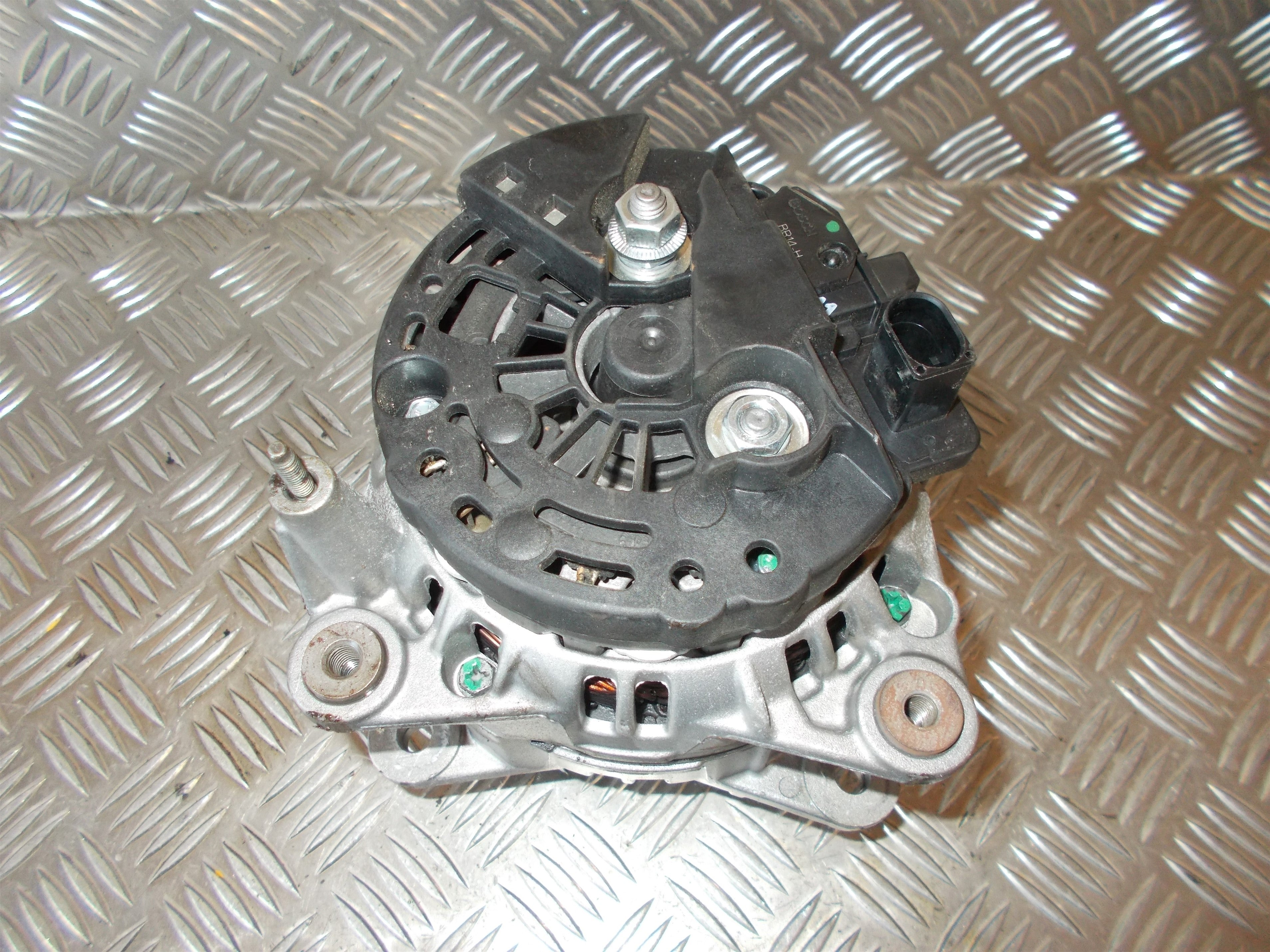 VW Polo Cla/Variant 6K Generator Med OEM Nr. 0986041860 Fra VW Ophugger