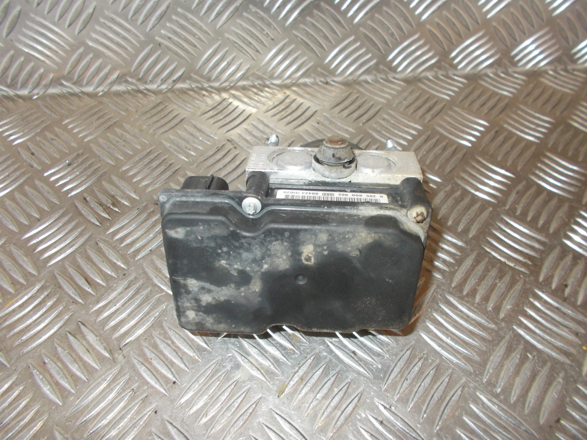 Peugeot Bipper Abs Pumpe Med OEM Nr. 4541EG Fra Peugeot Ophugger