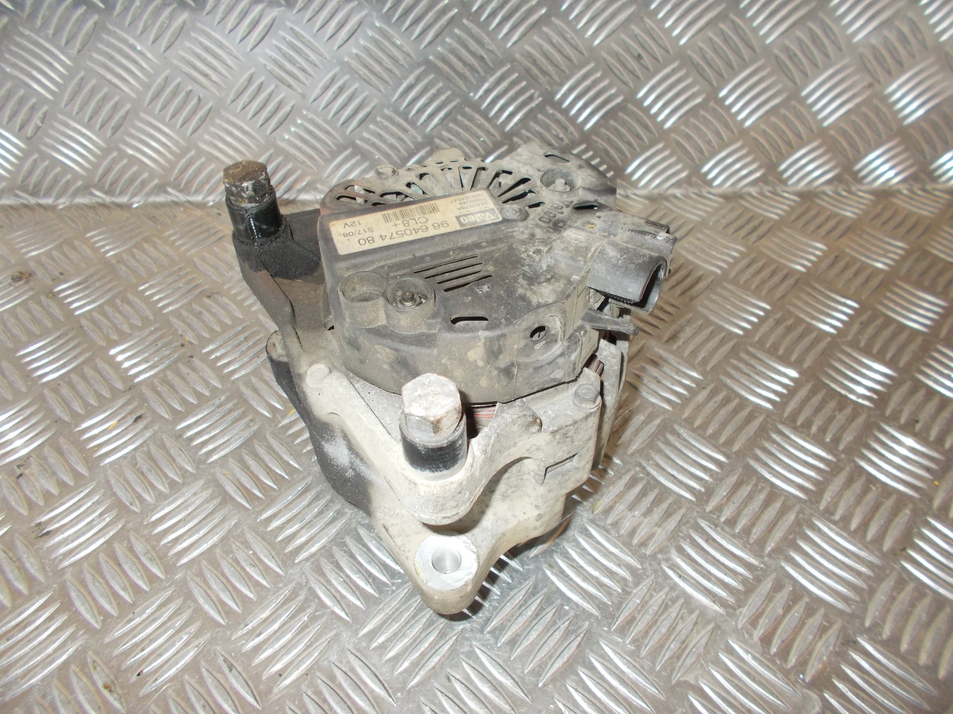 Peugeot Bipper Generator Med OEM Nr. 9664057480 Fra Peugeot Ophugger