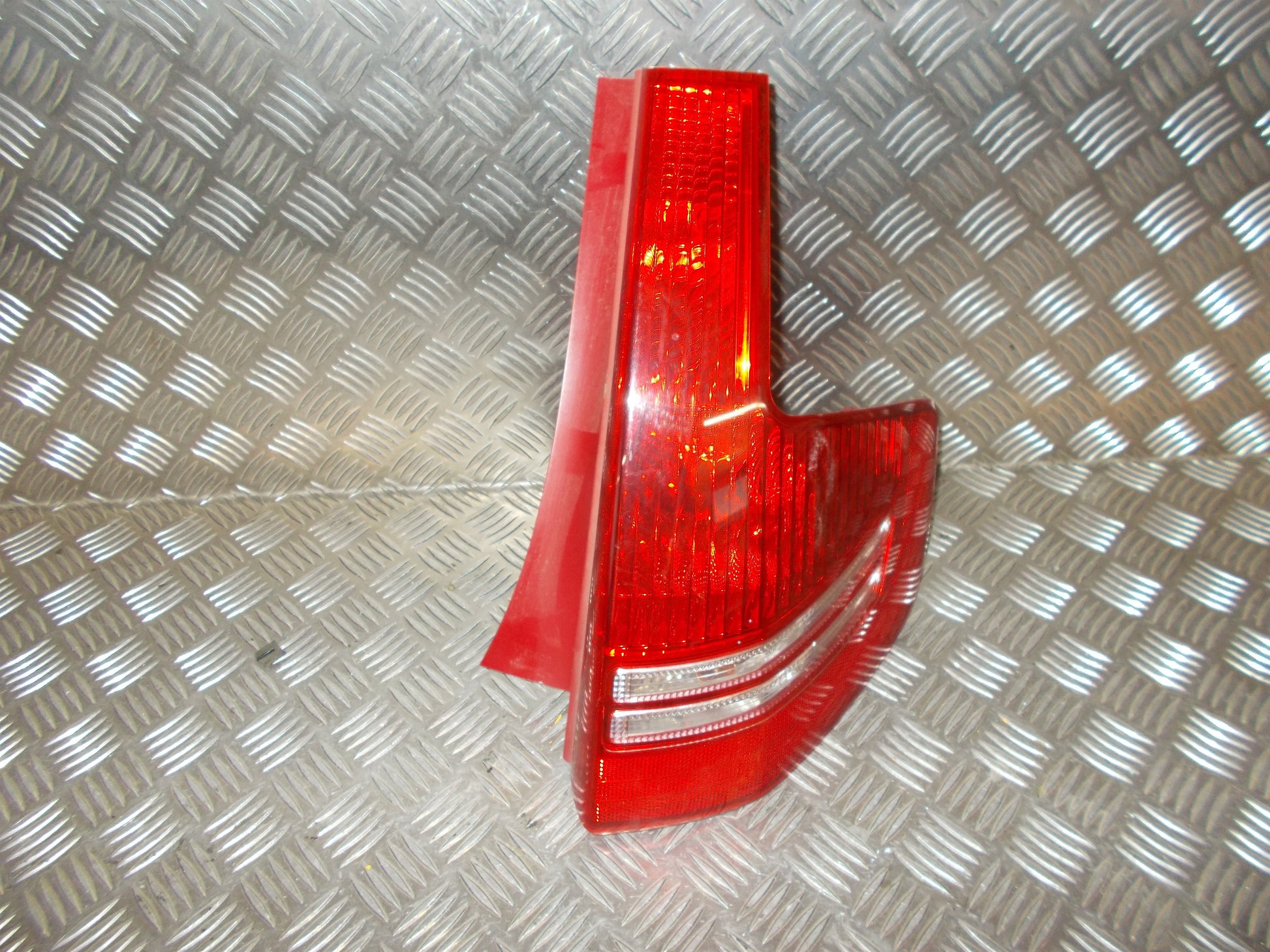 Citroen C4 Baglygte Med OEM Nr. 6351T8 Fra Citroen Ophugger