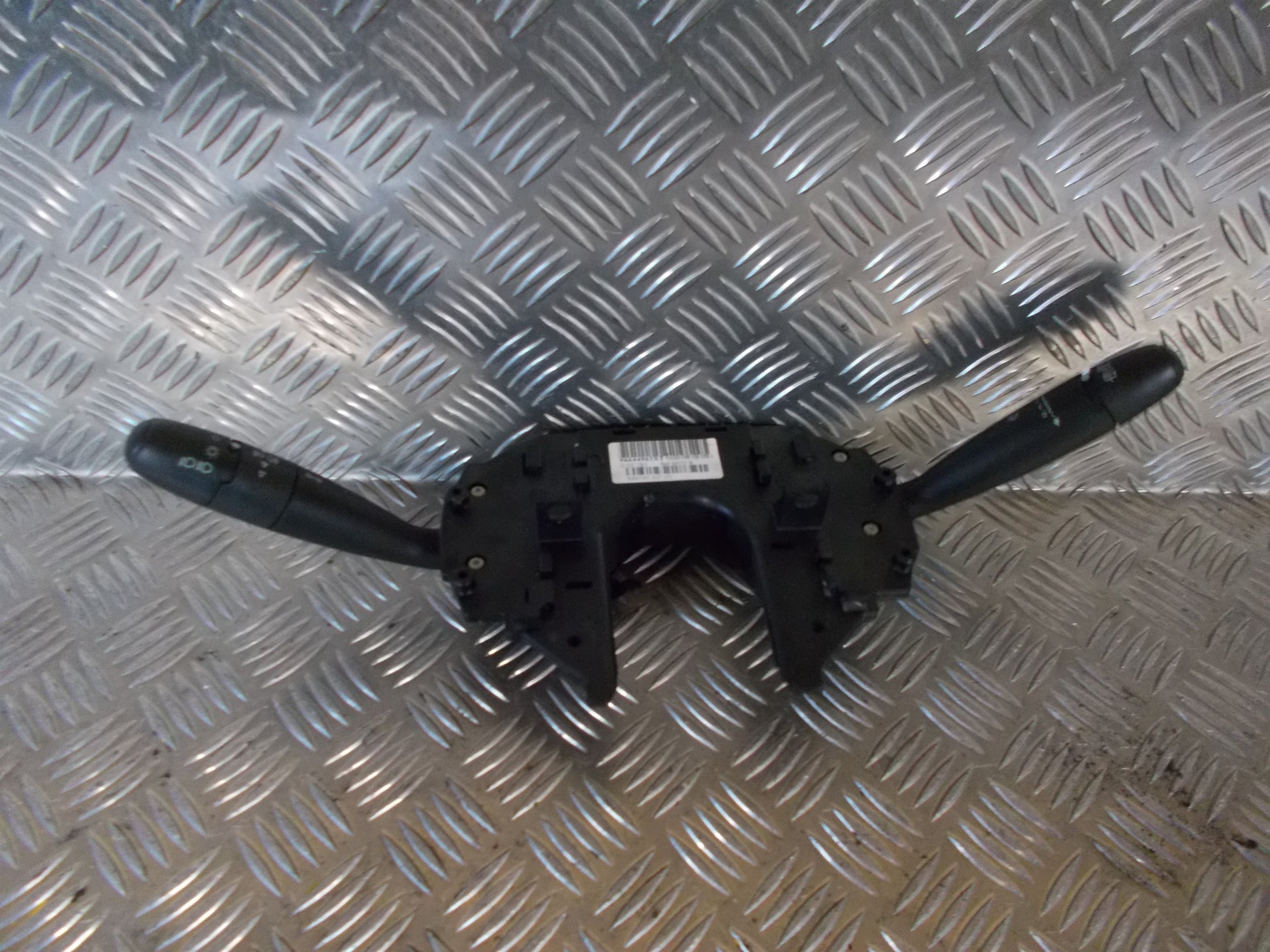 Citroen C4 Kontakt Combi Med OEM Nr. 6242HJ Fra Citroen Ophugger