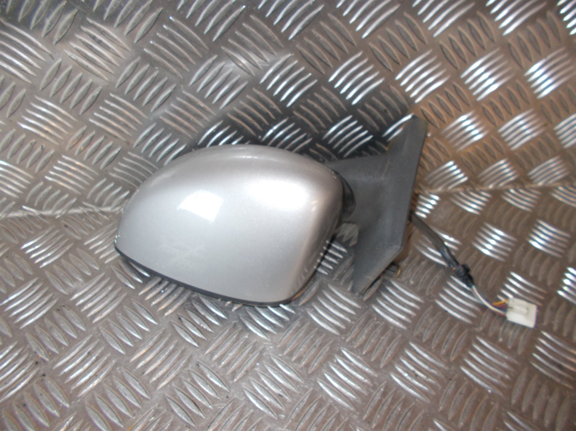 Fiat Idea Sidespejl Med OEM Nr. Ophugger Fra Fiat Ophugger