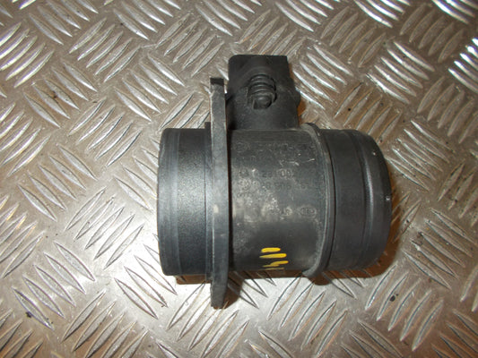 VW Golf 4 1J Luftmængdemåler Med OEM Nr. 038906461C Fra VW Ophugger