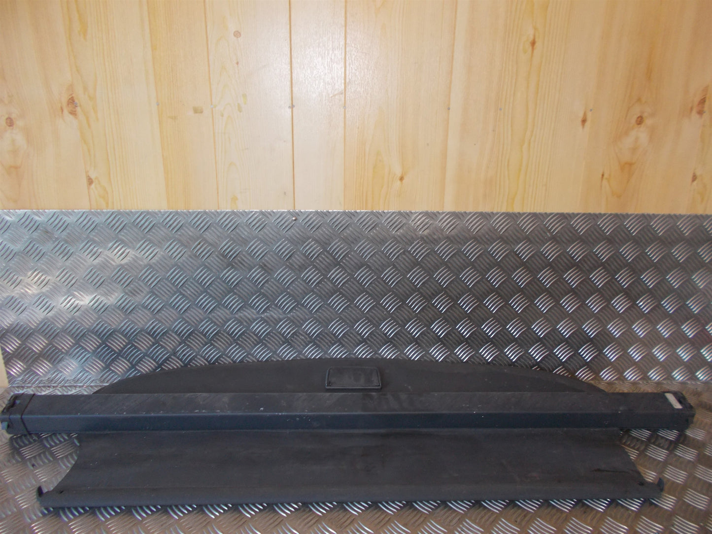 Volvo S40/V50 Bagageafdæk/Rullegar. Stc Med OEM Nr. 39860407 Fra Volvo Ophugger