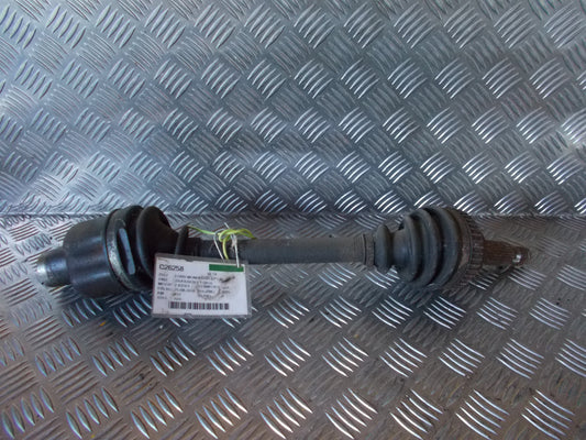 Ford Mondeo 3 Trækaksel For H Med OEM Nr. Ophugger Fra Ford Ophugger