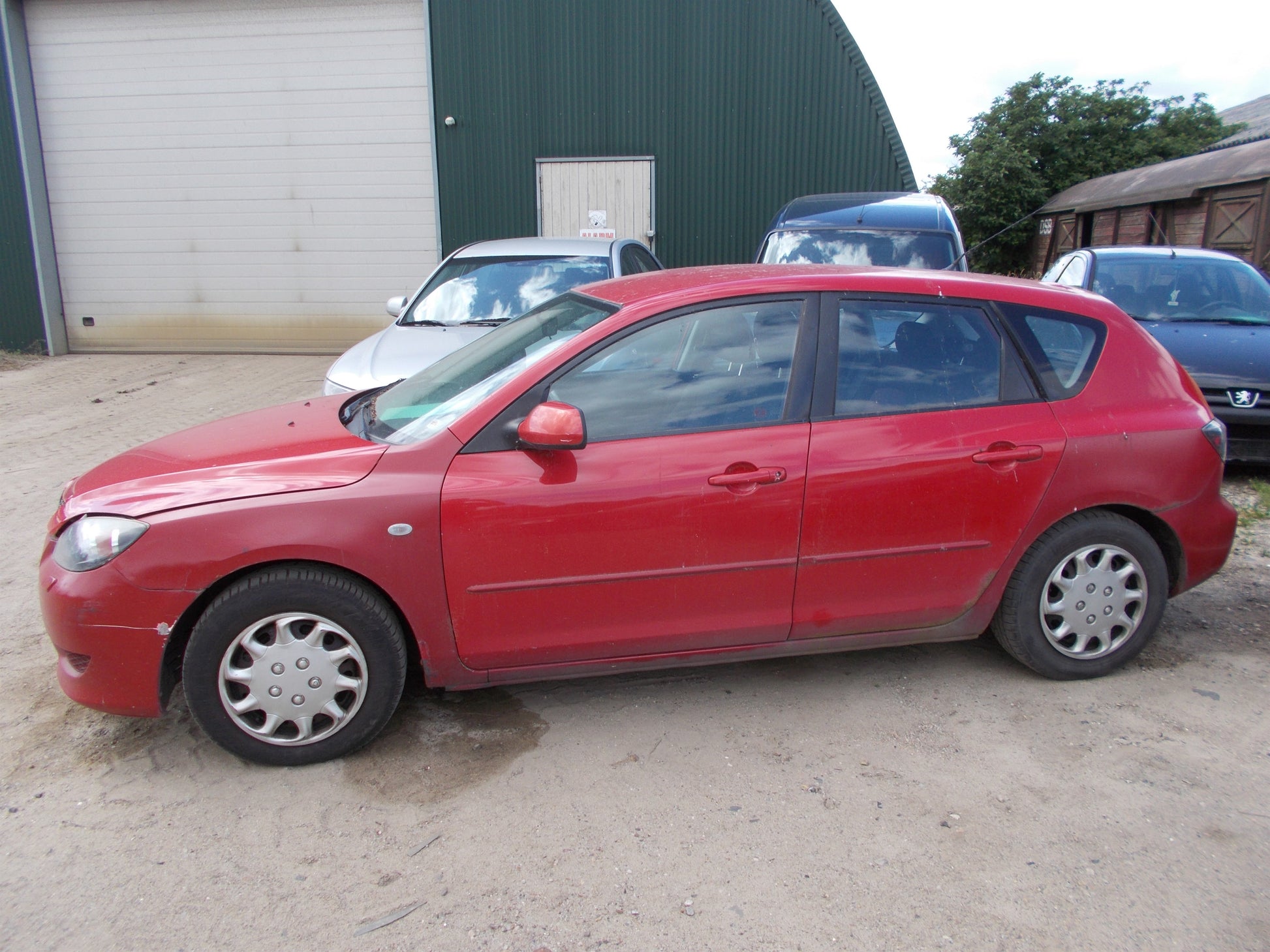 Mazda 3 BK Pluk-Selv-Bil Med OEM Nr. Ophugger Fra Mazda Ophugger