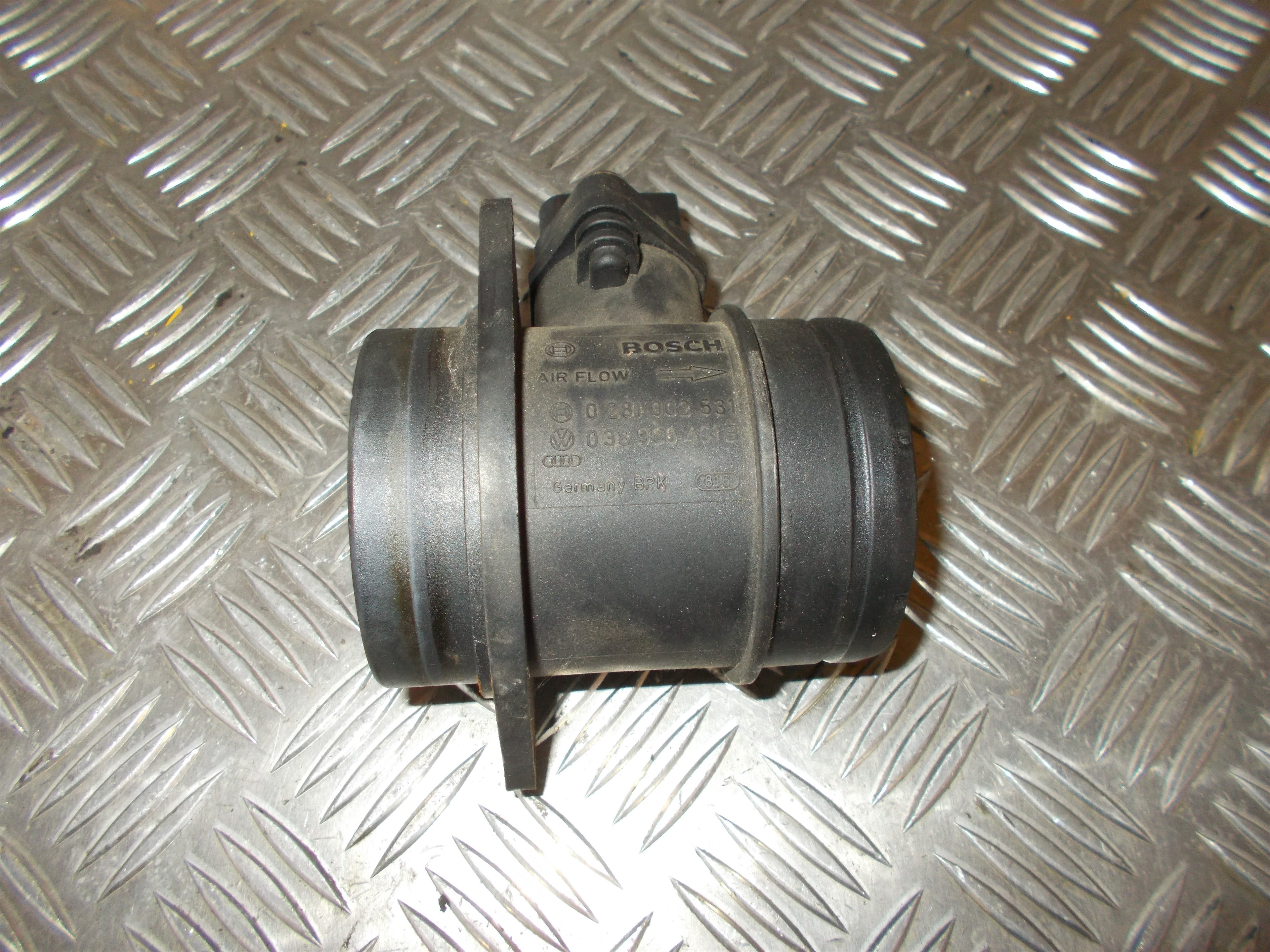 Skoda Fabia Luftmængdemåler Med OEM Nr. 038906461B Fra Skoda Ophugger
