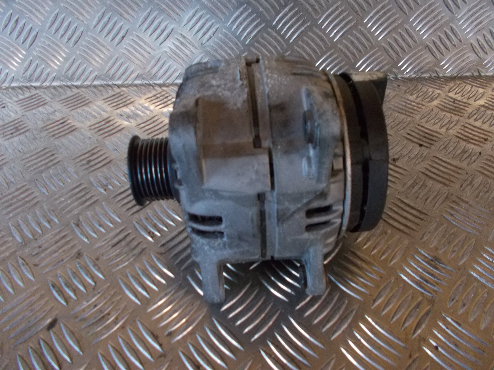 Renault Megane Scenic 2 Generator Med OEM Nr. CA1827IR Fra Renault Ophugger