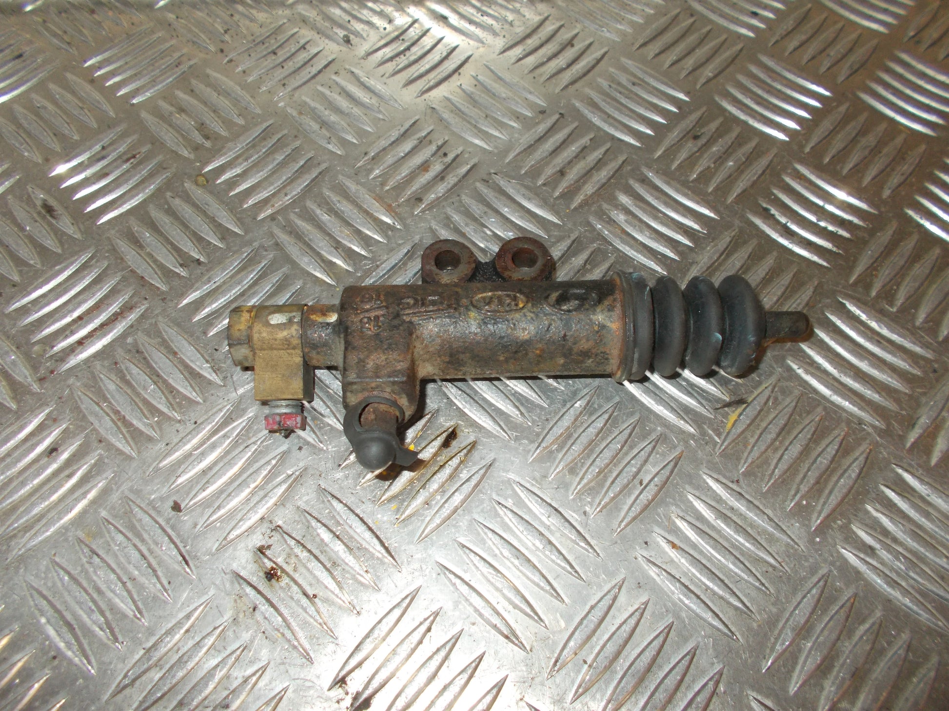 Hyundai I20 NL Kobling Slavecyl Med OEM Nr. Ophugger Fra Hyundai Ophugger