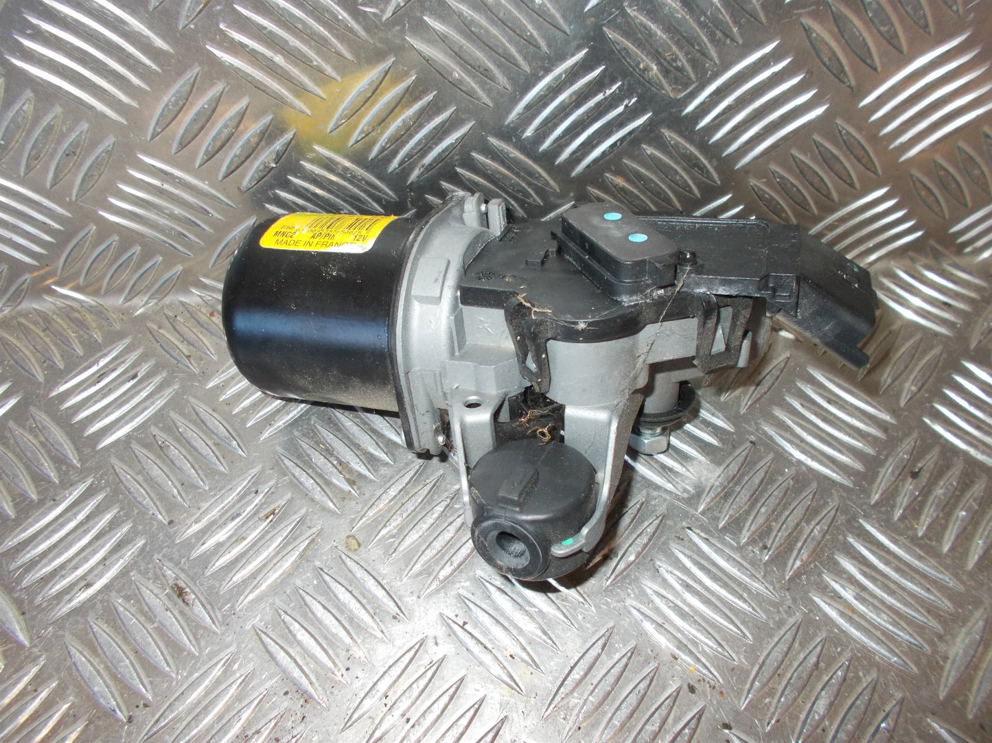 Peugeot 107 Viskermotor Med OEM Nr. 850100H010 Fra Peugeot Ophugger