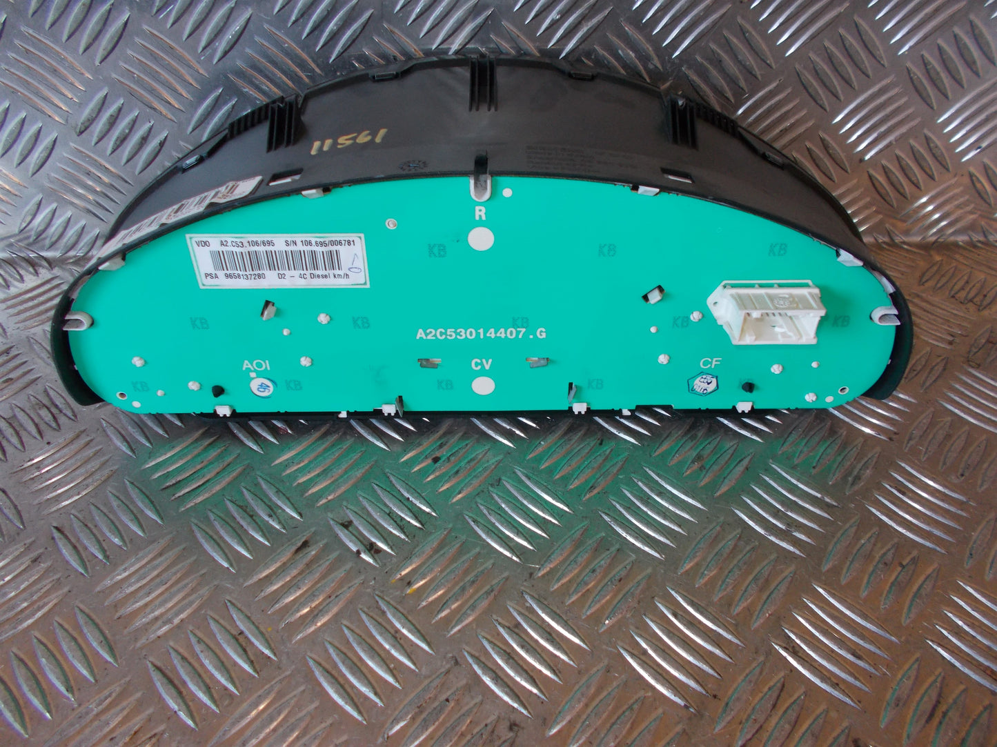 Peugeot 407 Speedometer - Instrument Med OEM Nr. 6106V4 Fra Peugeot Ophugger