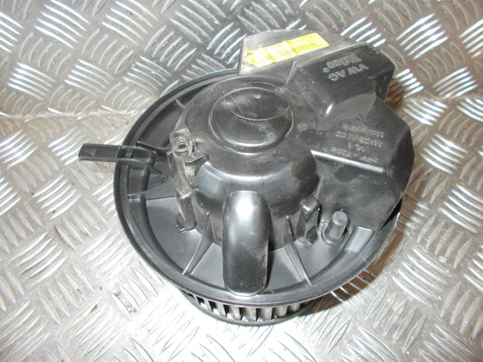 Seat Altea Varmeblæser Med OEM Nr. 1K1820015C Fra Seat Ophugger