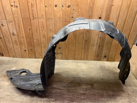 Mazda 6 GH Inderskærm Med OEM Nr. Ophugger Fra Mazda Ophugger