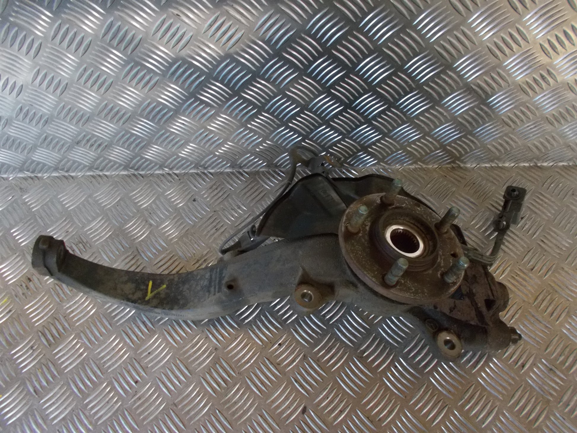 Mazda 6 GH Spindel For V Med OEM Nr. Ophugger Fra Mazda Ophugger