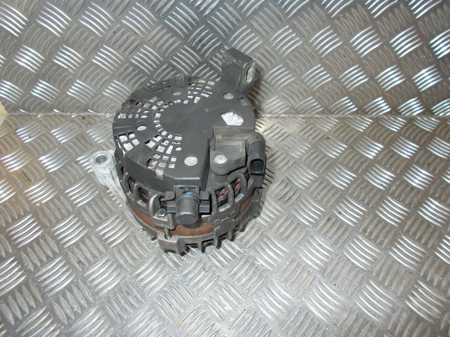 Volvo S60/V60 Generator Med OEM Nr. 36012618 Fra Volvo Ophugger