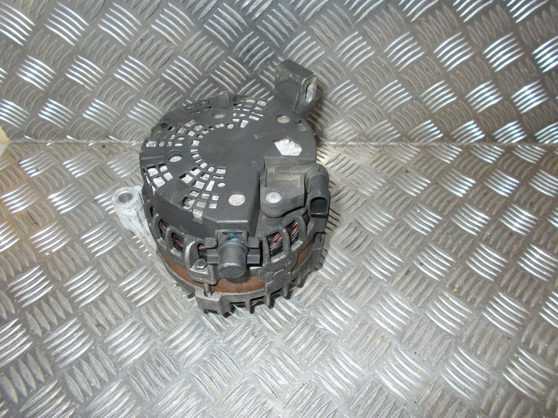 Volvo S60/V60 Generator Med OEM Nr. 36012618 Fra Volvo Ophugger