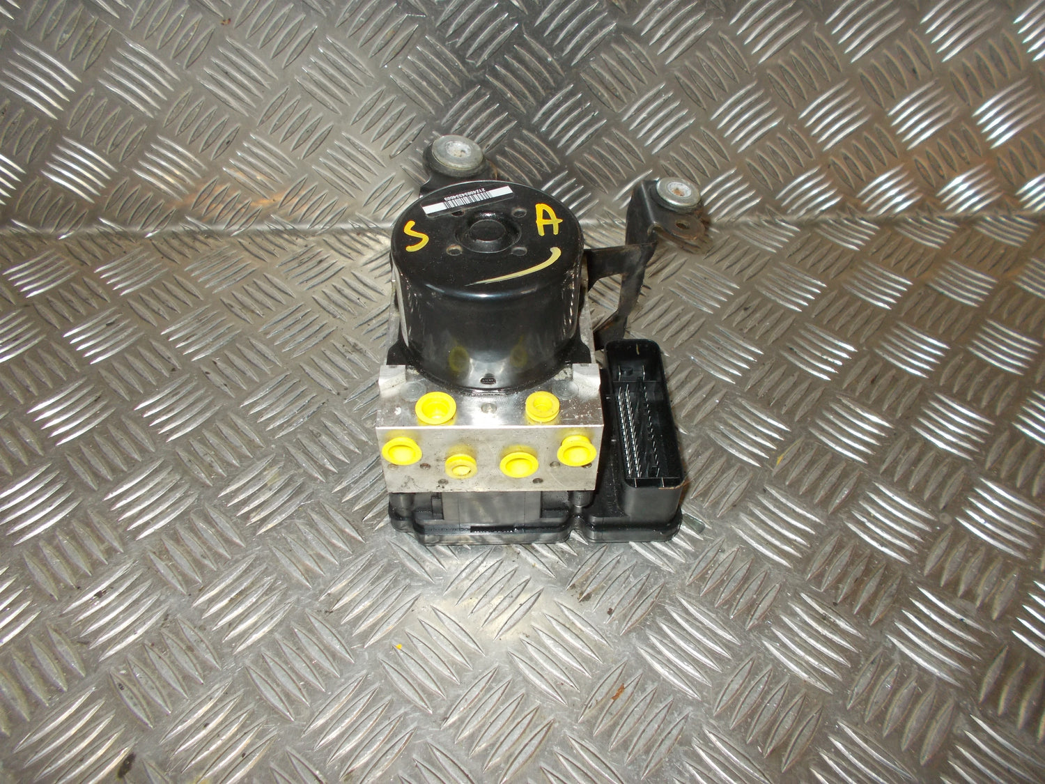 Volvo S60/V60 ABS Pumpe Med OEM Nr. P31329137 Fra Volvo Ophugger