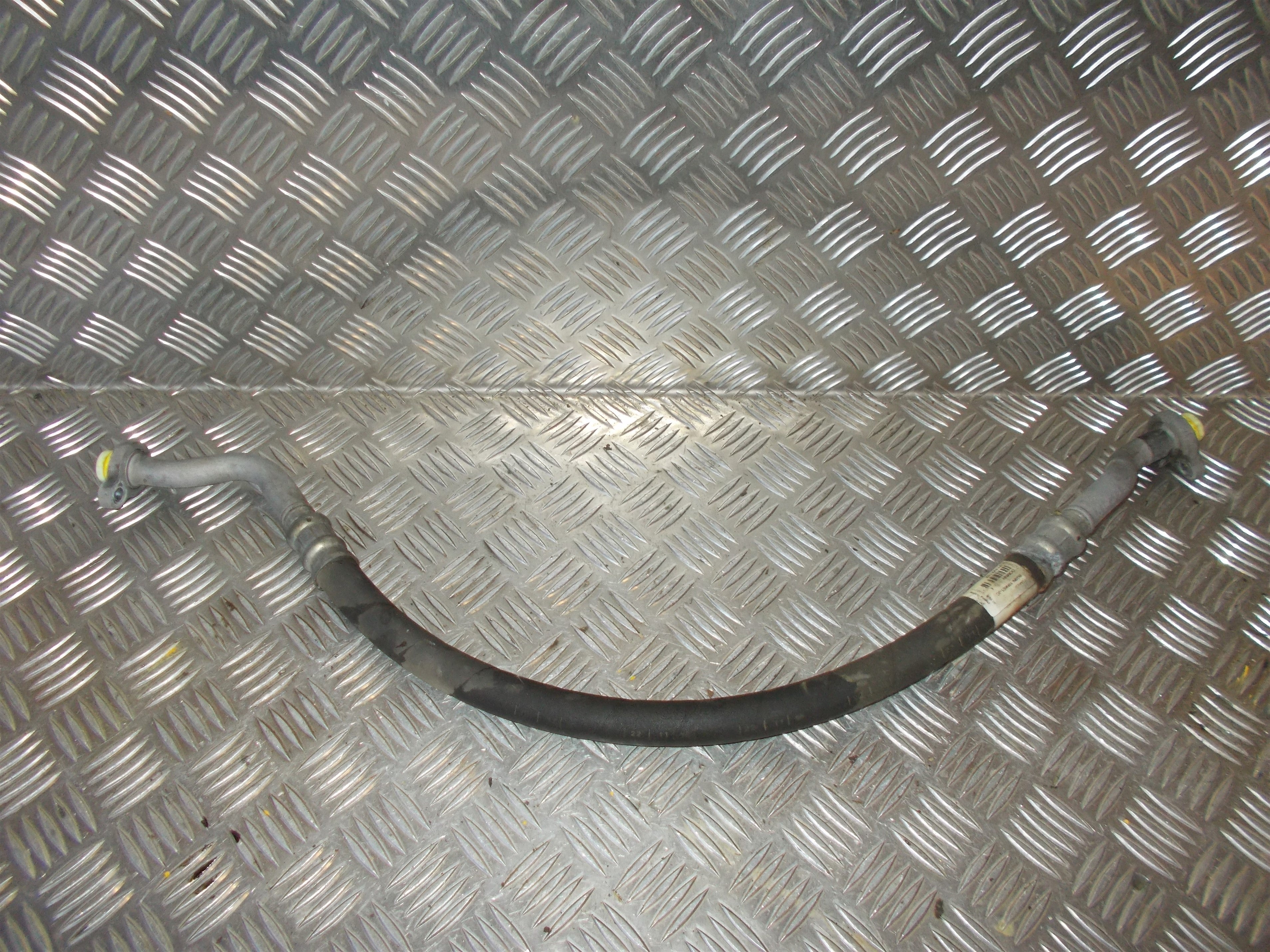 Volvo S60/V60 Aircond. Rør/Slang/Ventiler Med OEM Nr. 8G9N19N601JC Fra Volvo Ophugger