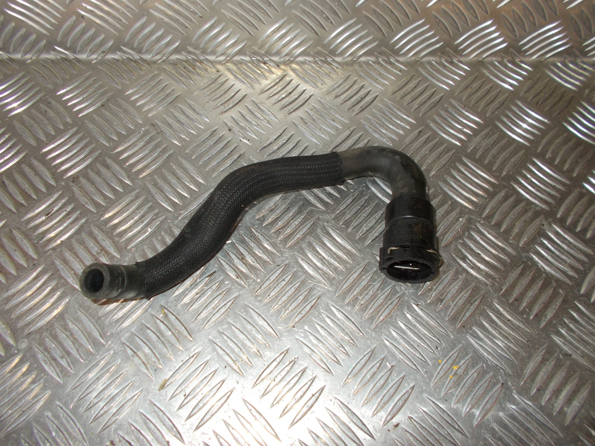 Volvo S60/V60 Køler Slanger Med OEM Nr. 8G918K012CE Fra Volvo Ophugger